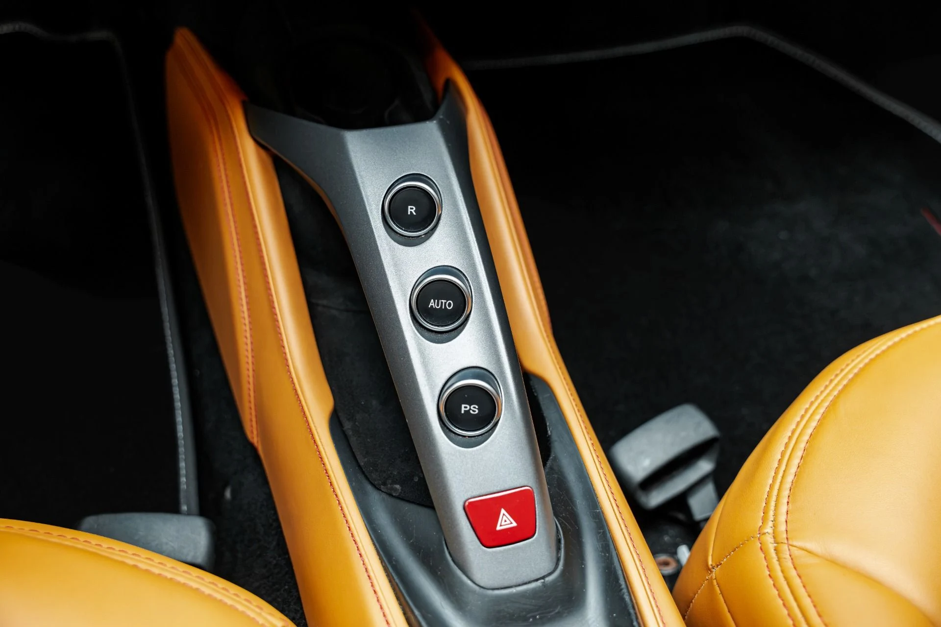 mph037_1904657391_Used_2016_Ferrari_488_GTB_1789513547_2f3940c3a3