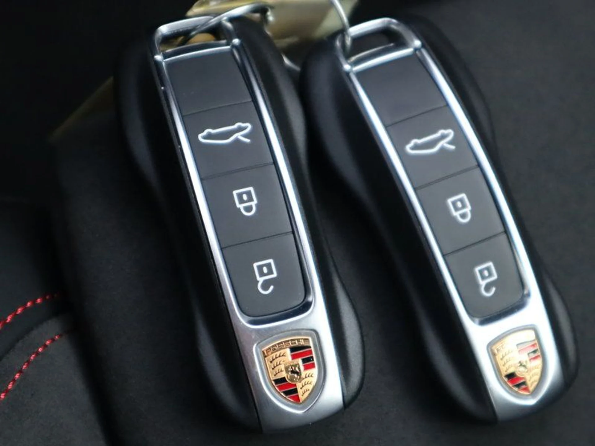 mph037_1909925942_37169722_02037_ff25685d02ae25662a577640e284c786_54600500c0