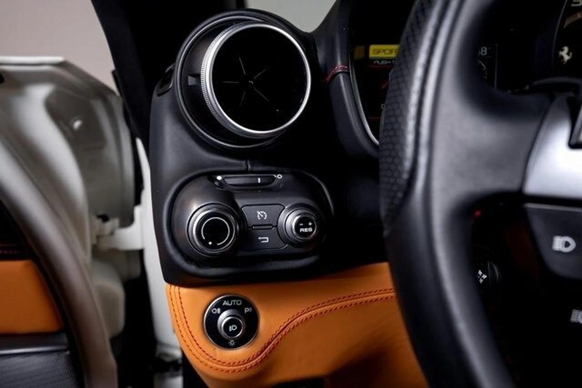 mph037_1917011288_d2095c4232dbe8cdff9e24325ab77e51x_5b4542fdb9