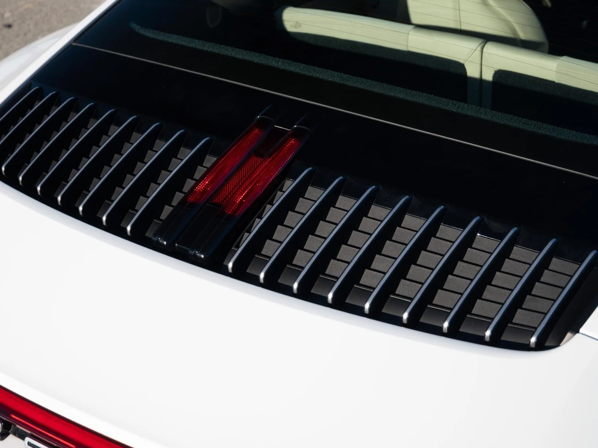 mph037_191725395_572d99bd6546c5c6b2bb074f0d7b8444x_f69110c645