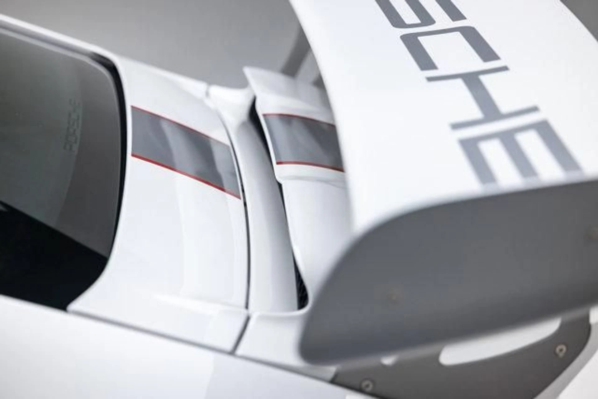 mph037_1919215986_o_T76g_I_Wy_Nu_AB_q_R_Wc_Bsx_ZUL_6_Kz_Y_9822b180b7