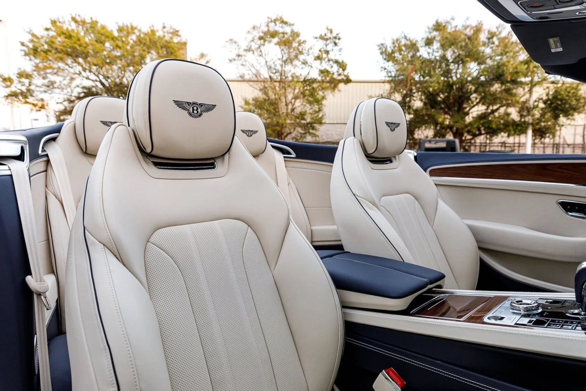 mph037_1921154786_3510d1a38d35026233f615a13ca57531x_1508c5a1e5