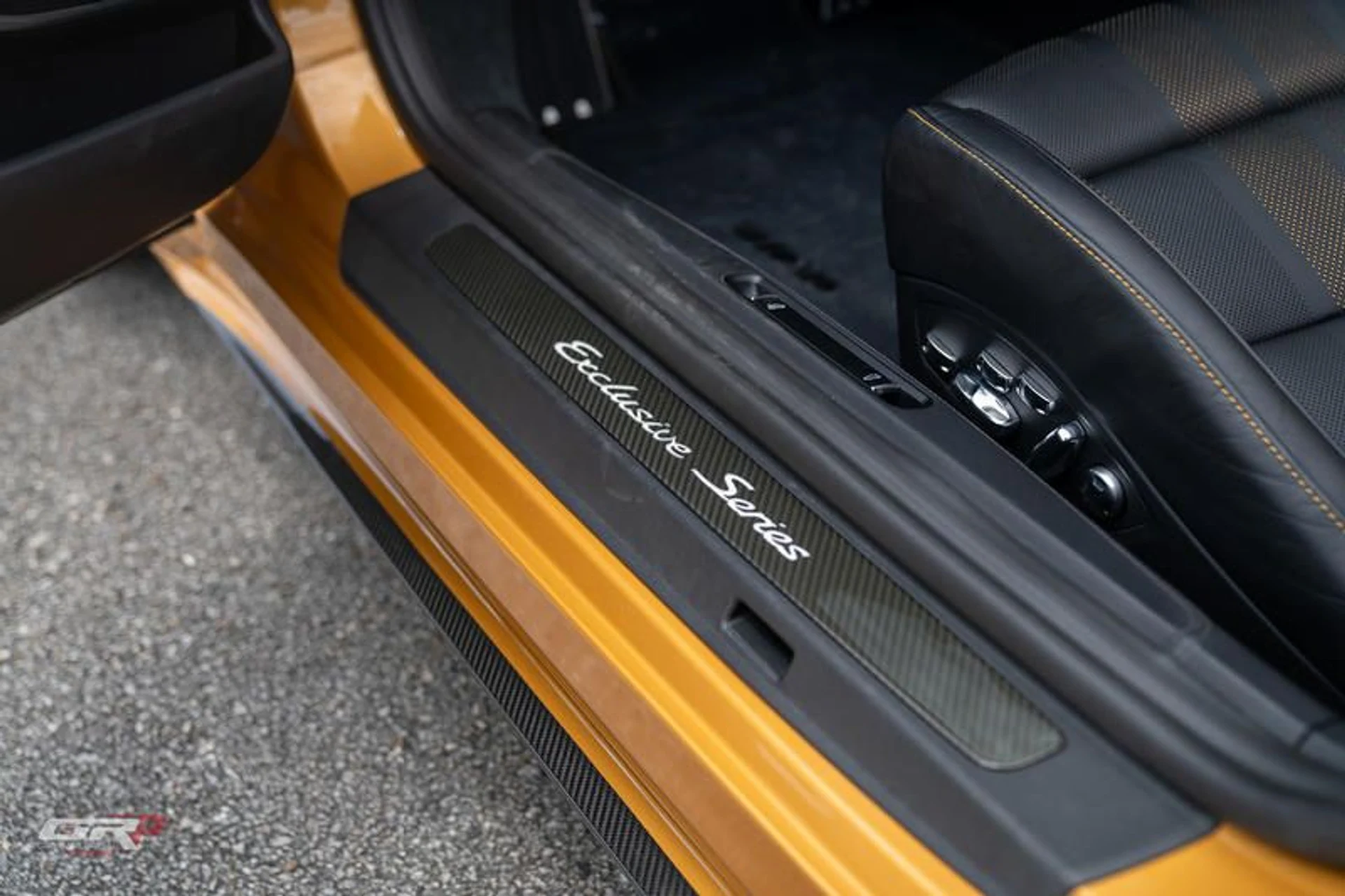 mph037_1941932679_F5_A405_B0_D039_47_AD_96_E2_4565_F20_F9248_1a4771d5b0