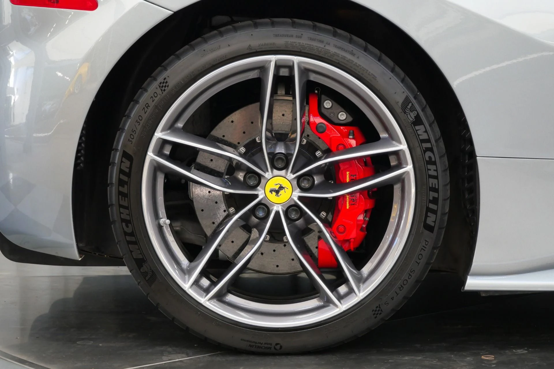 mph037_1943023716_Used_2018_Ferrari_488_GTB_660_Horsepower_Leather_and_Alcantara_Seats_Forged_Wheels_1757341188_b4c30b3665