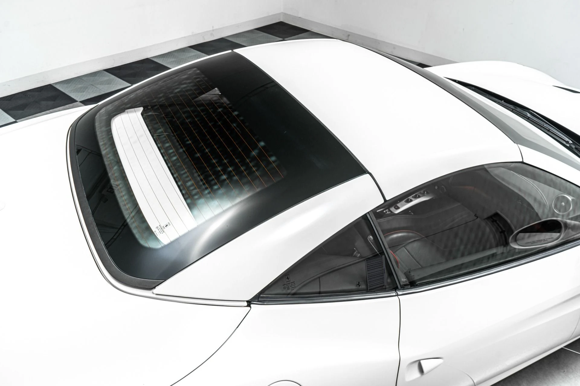 mph037_1949143758_Used_2016_Ferrari_California_T_257_K_MSRP_Ventilated_Seats_Carbon_Fiber_Driving_Zone_1790094264_1036b8e71f