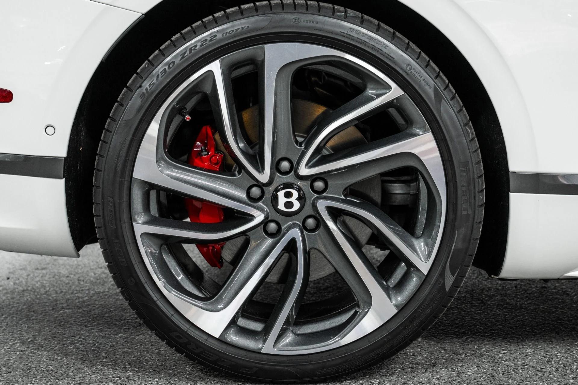 mph037_1963687959_Used_2025_Bentley_Continental_GTC_Speed_Touring_Specification_Front_Seat_Comfort_Specification_1769622076_8cbd1a36a8