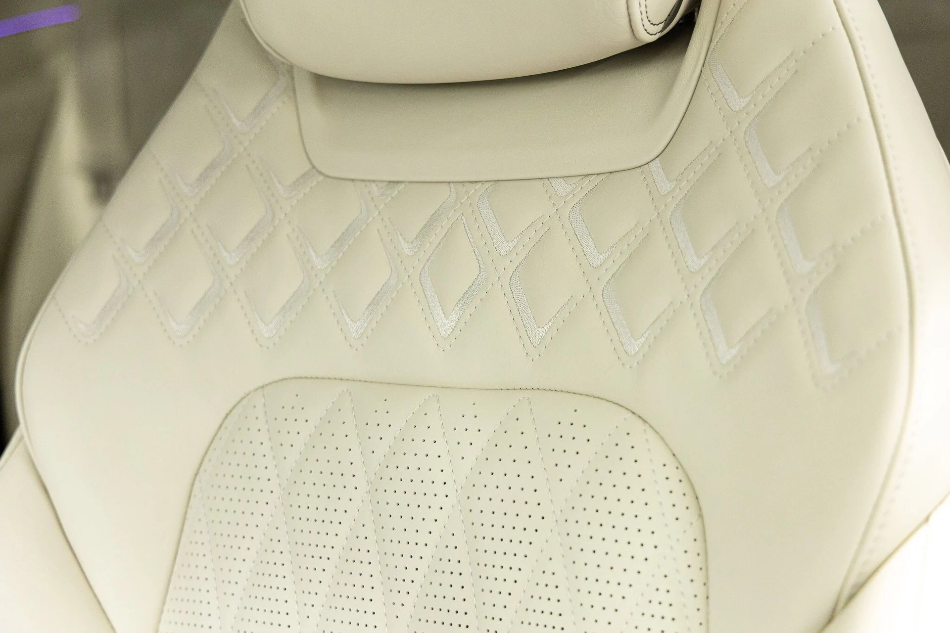 mph037_1974998750_3433be7cb4cc8de28d74103fc82eec01x_d35920ad34