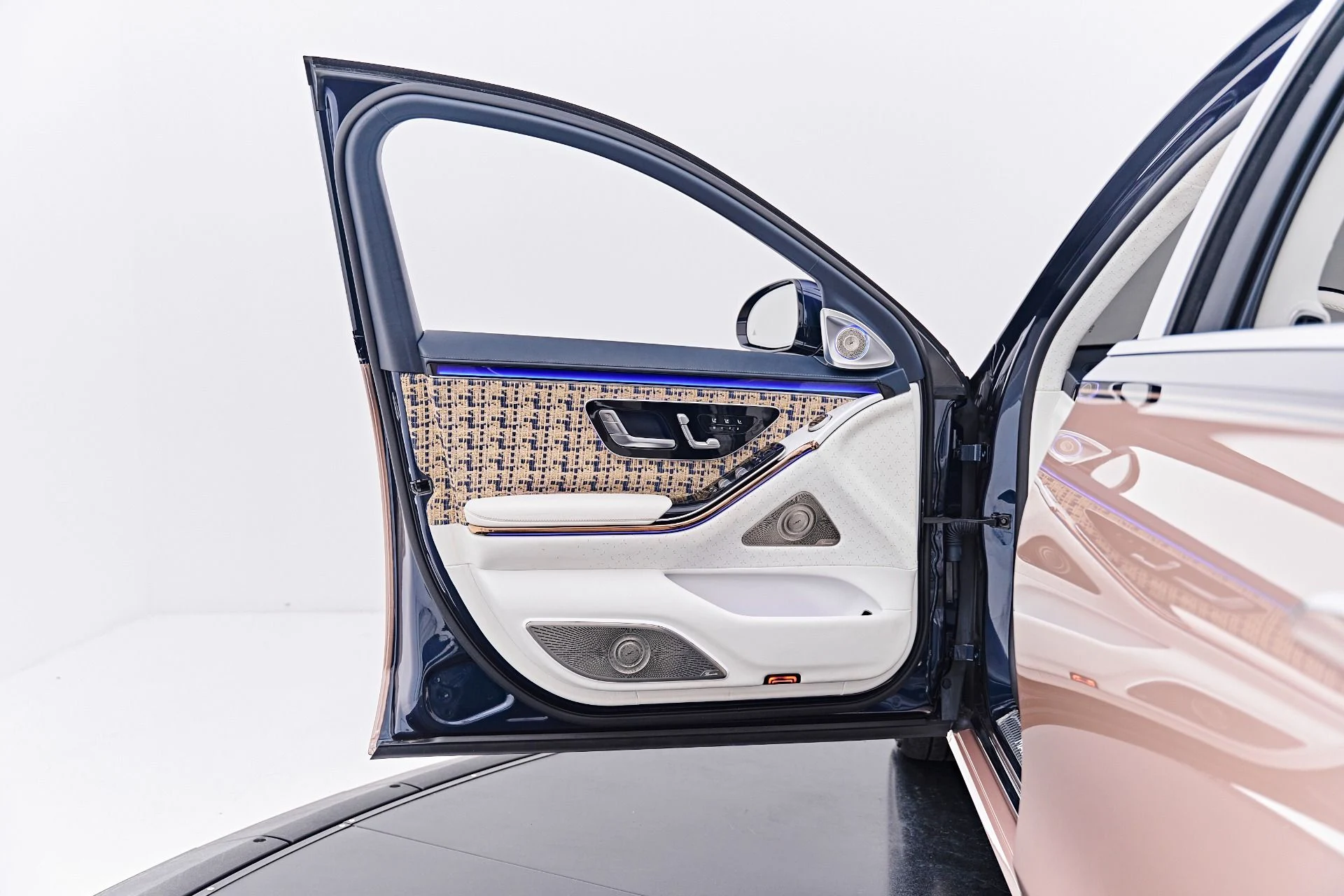 mph037_1975545934_Used_2023_Mercedes_Benz_S_Class_Maybach_S_680_1790209099_d841ea7514
