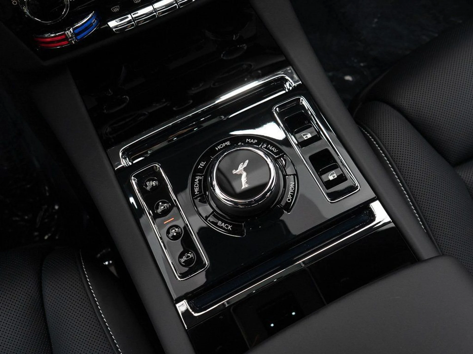 mph037_1985453204_b8badbdd67d4b8dece132a2482f47cd0_749c1f7640