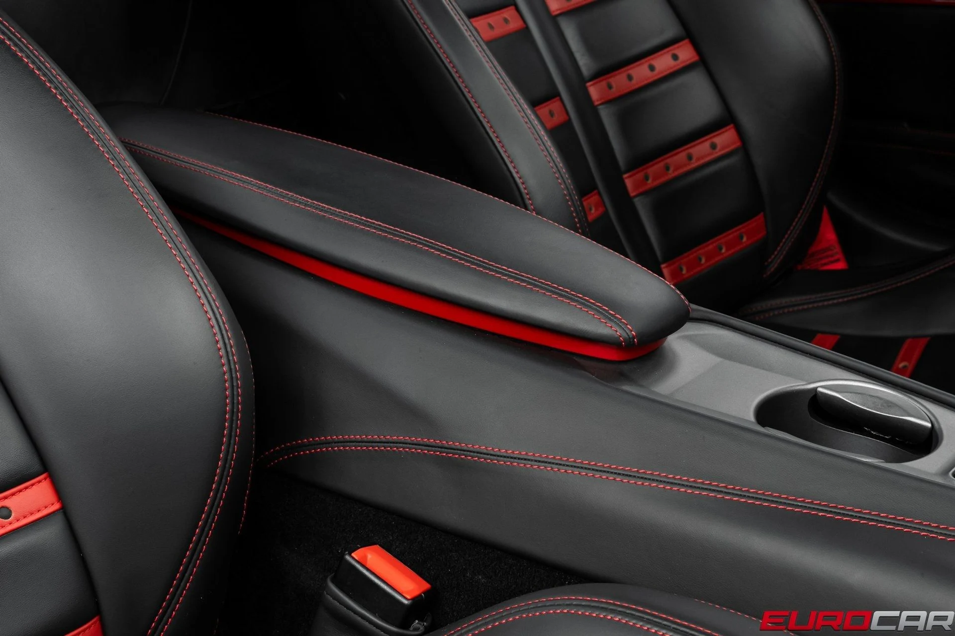 mph037_1999734874_image_38_1a631ec20d