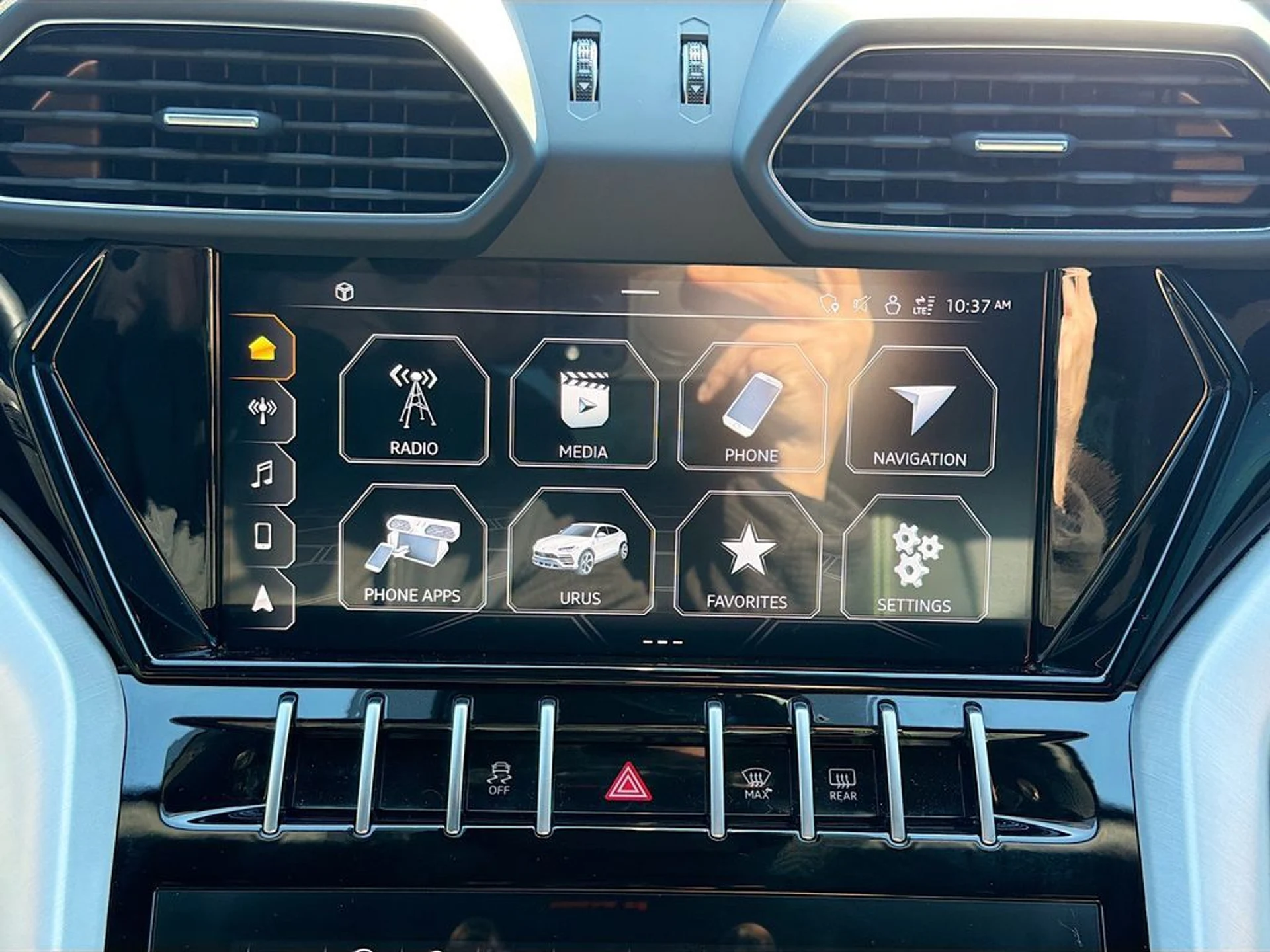 mph037_2027356164_ec4c76fc4f042d7554198b0131f5c5a4x_781e760e86