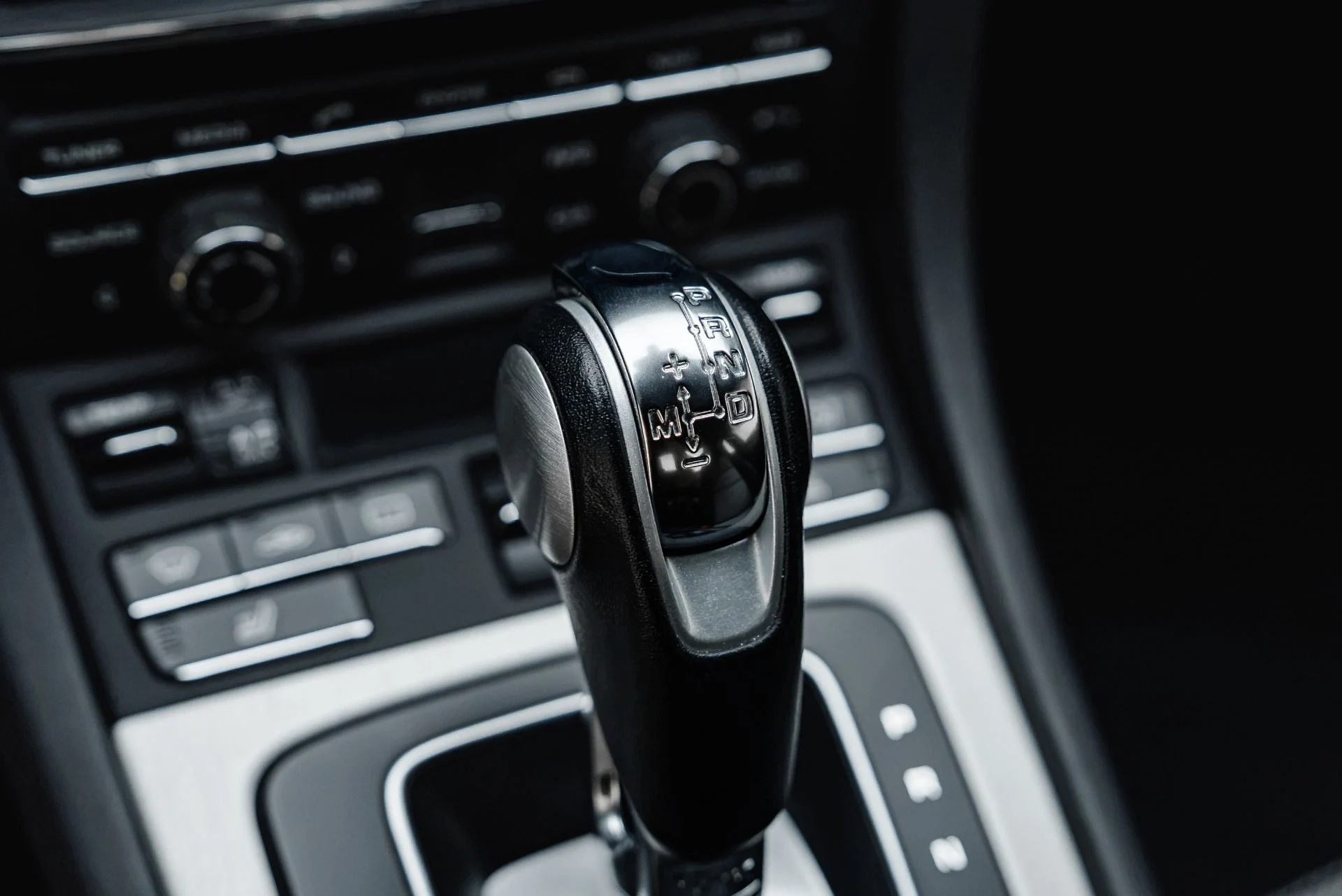 mph037_2027570352_Used_2014_Porsche_911_Carrera_S_1785886512_e5ada955ab