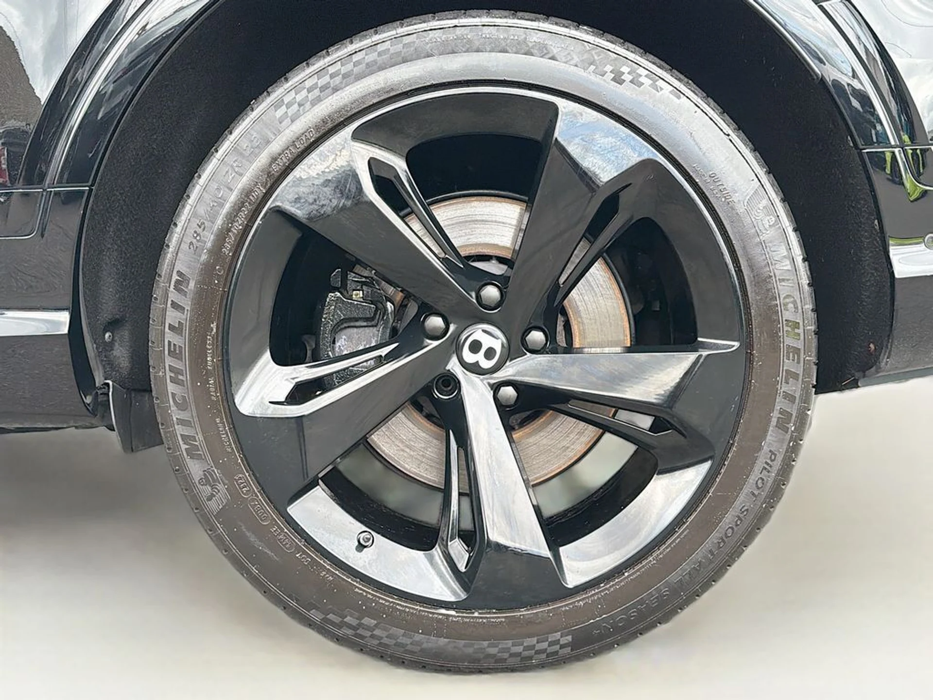 mph037_2033591143_ymdroun9bbvjzkyr1c1m7aarjctr_2a4ba93f9b