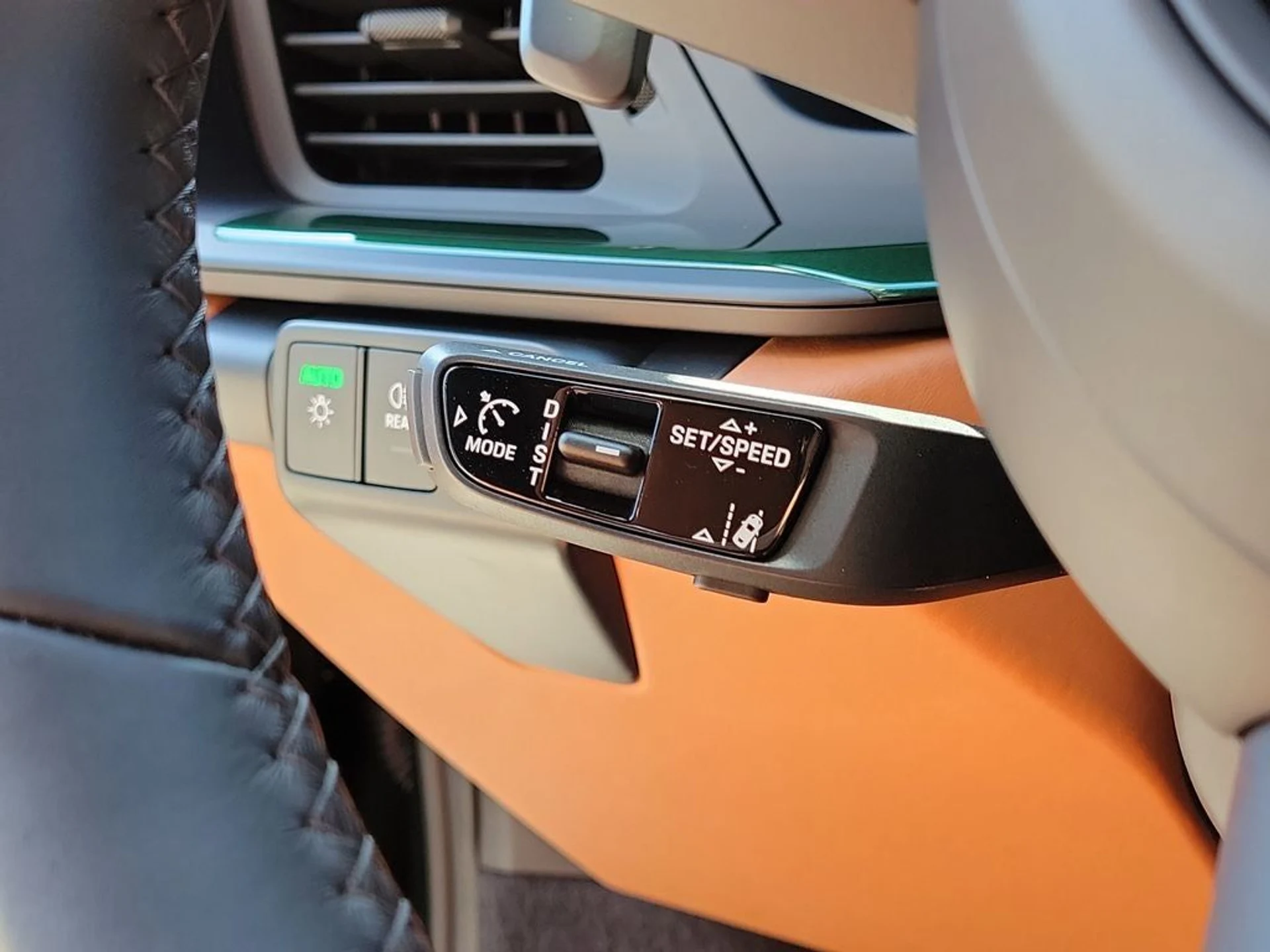 mph037_2038609019_38_1aaa5a5517