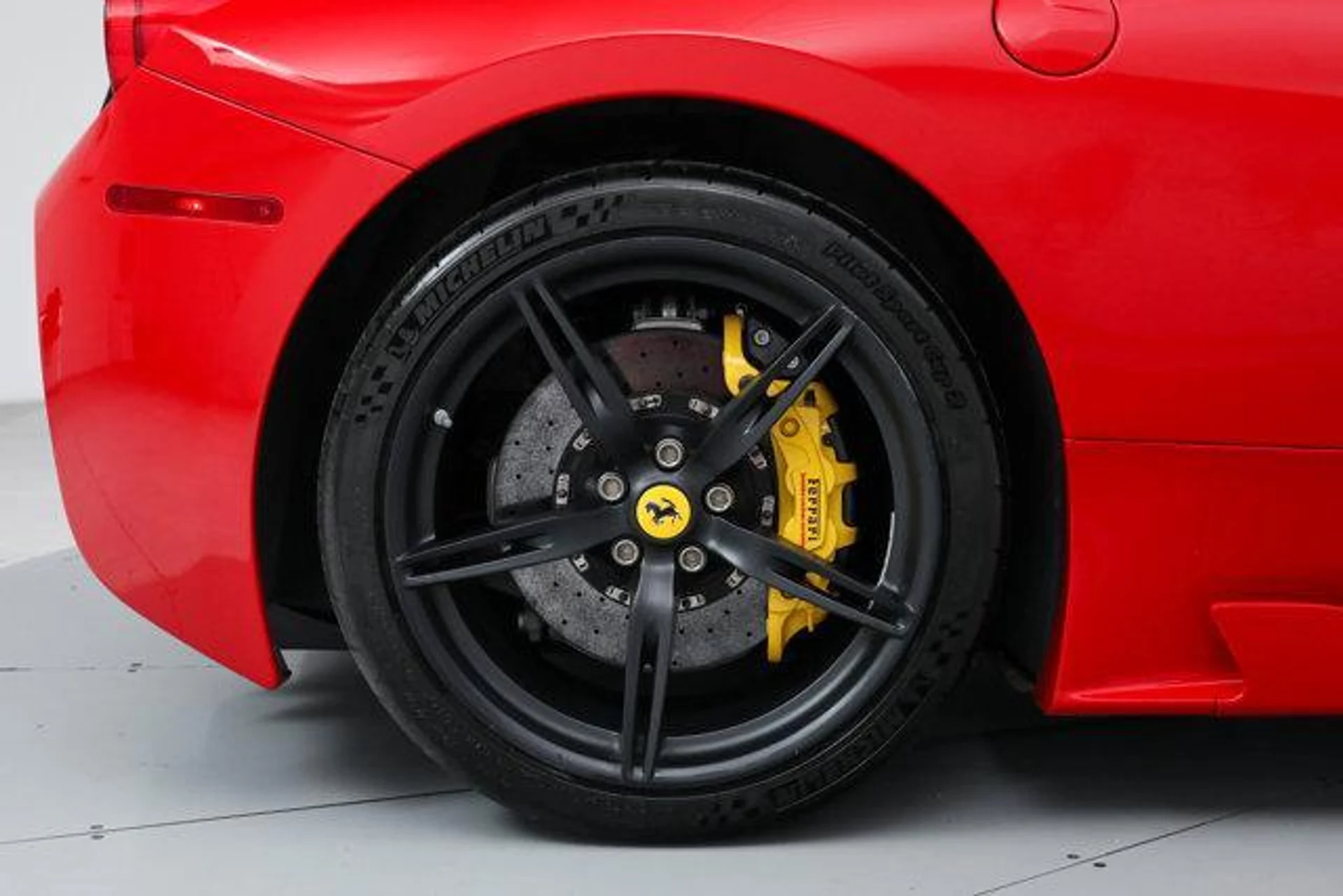 mph037_206284820_if0qo_Hda1w9t01_Aog6p_Qqoi9_B_Ww_5da30bced0