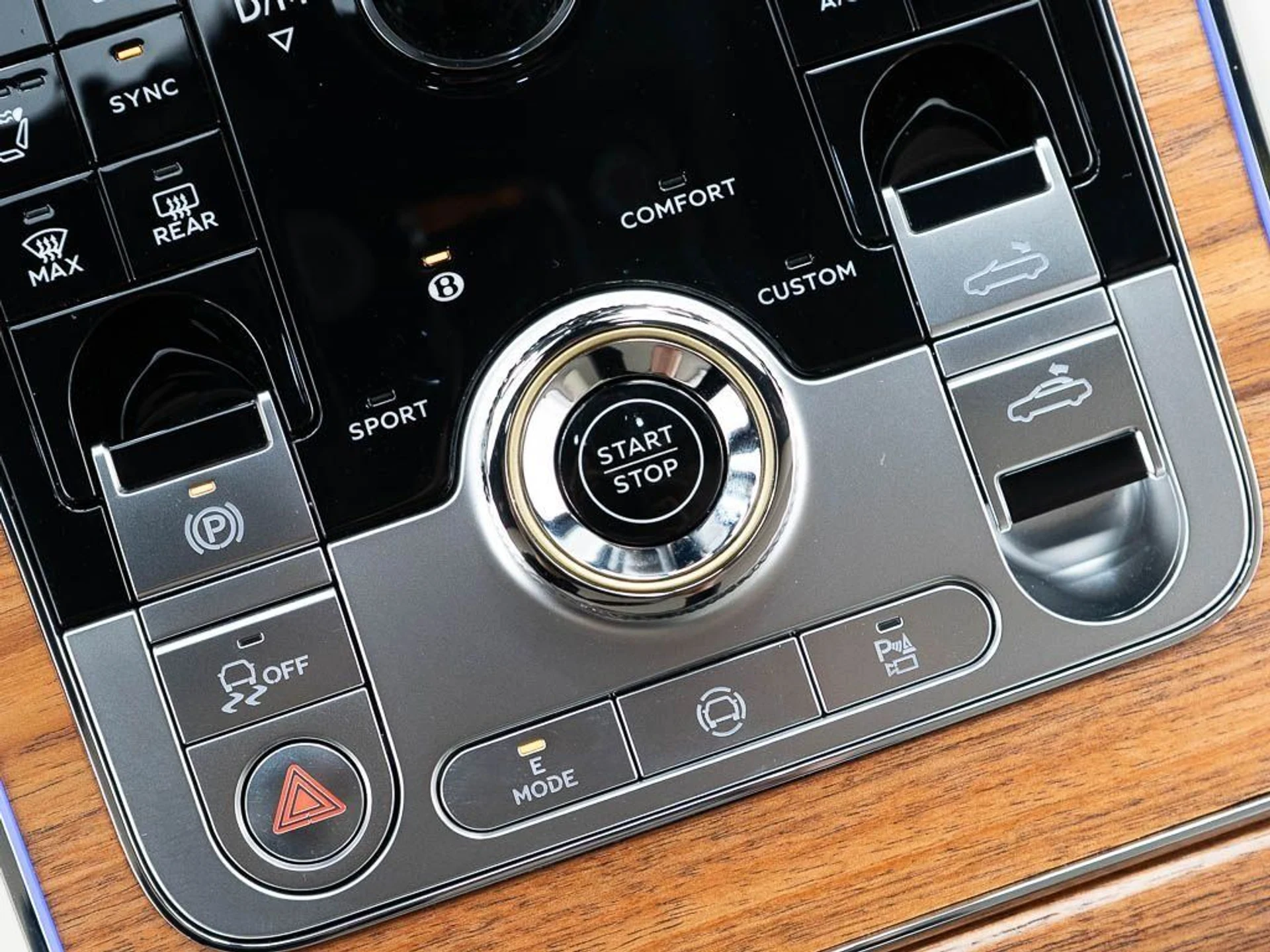 mph037_2064681557_723c4a85fca42550e85b32da4dc3e531_e2b5f7281a