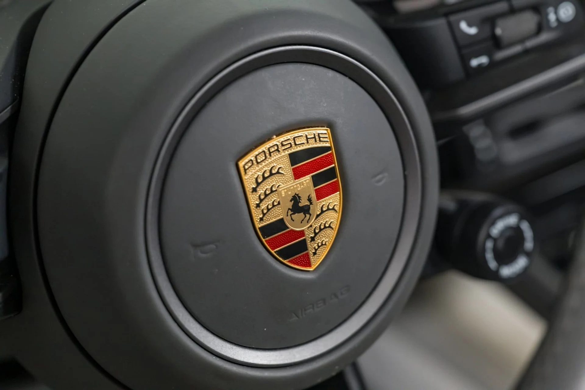 mph037_206535020_ac023c8d89cd4be38055e21546ffb4a9_ef854b1910