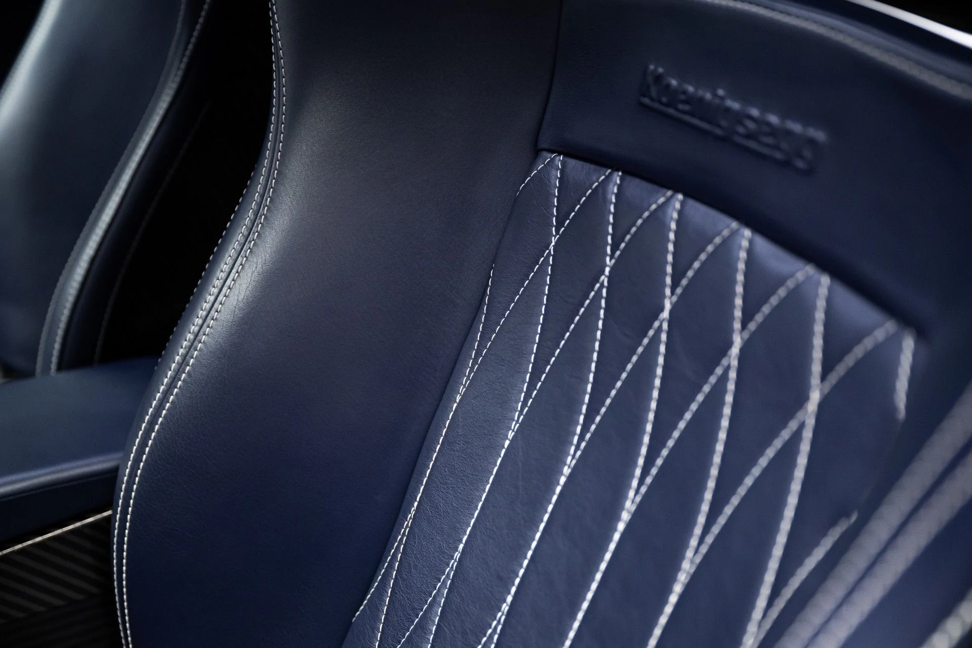 mph037_2066012505_13358_p38_l_c9e64b0bba