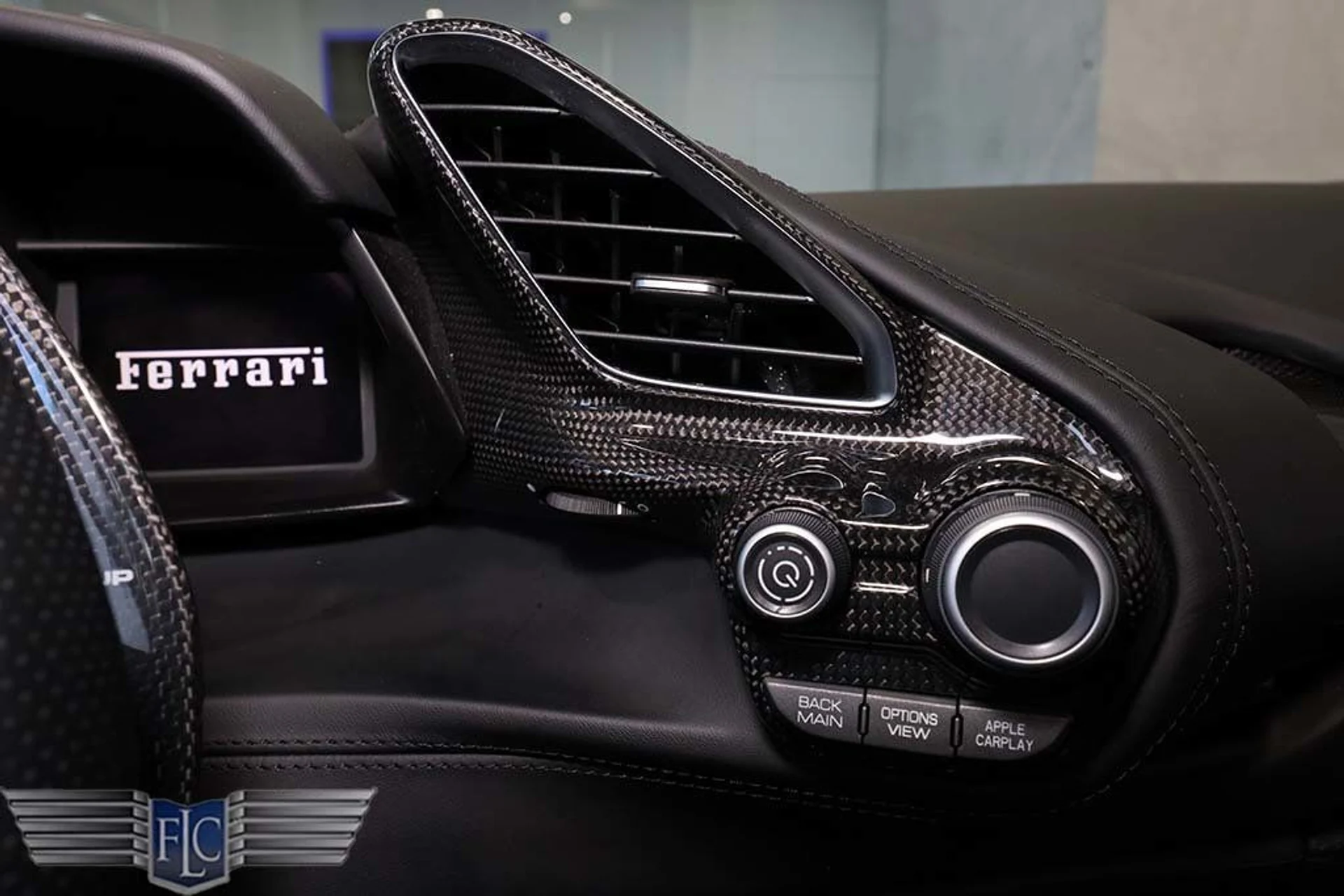 mph037_2071056818_used_2018_ferrari_488_spider_convertible_9689_23001785_38_1024_b6540b3aa4