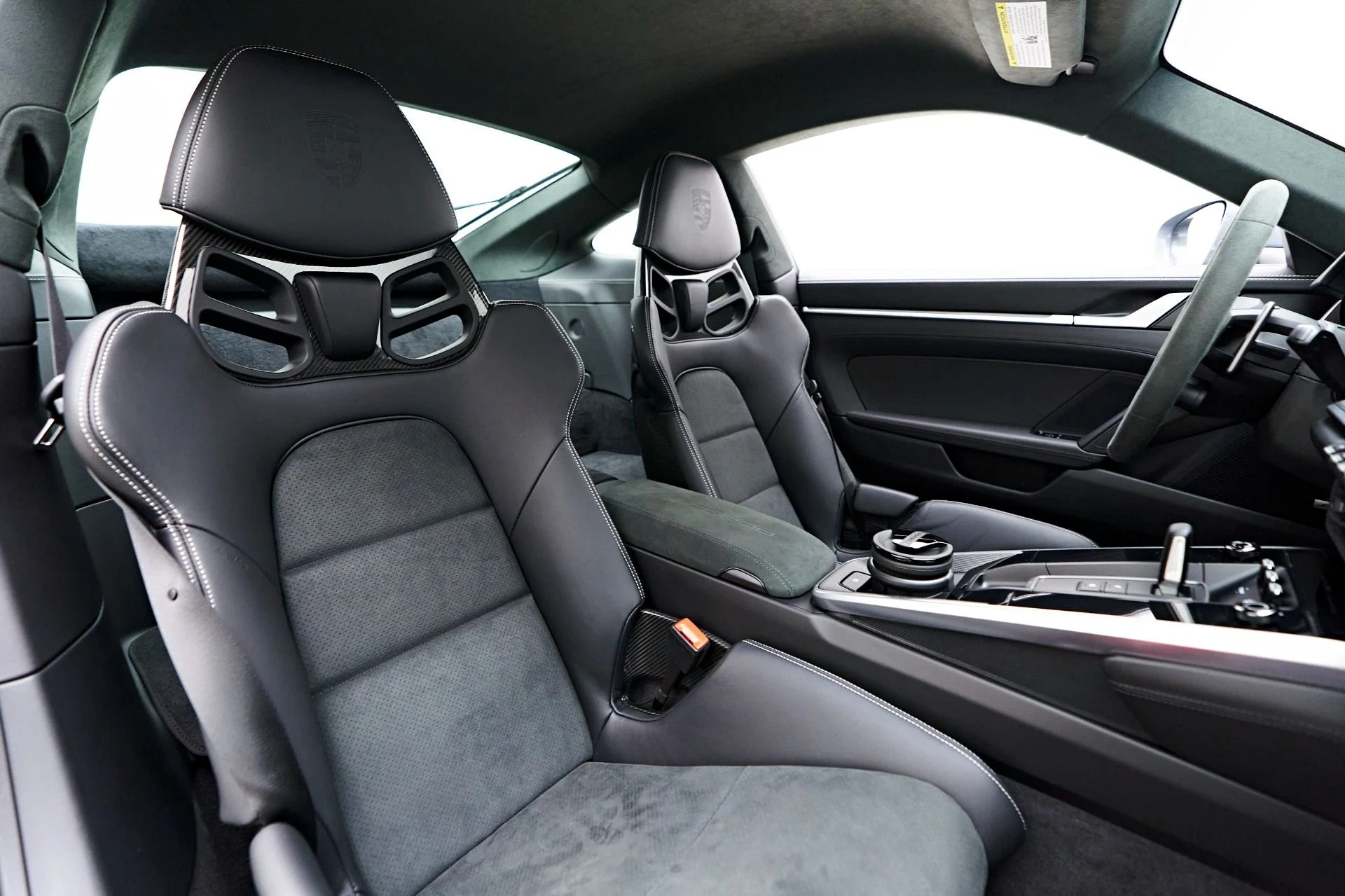 mph037_2091045954_Used_2024_Porsche_911_Turbo_S_1723857576_6f4b333f6f