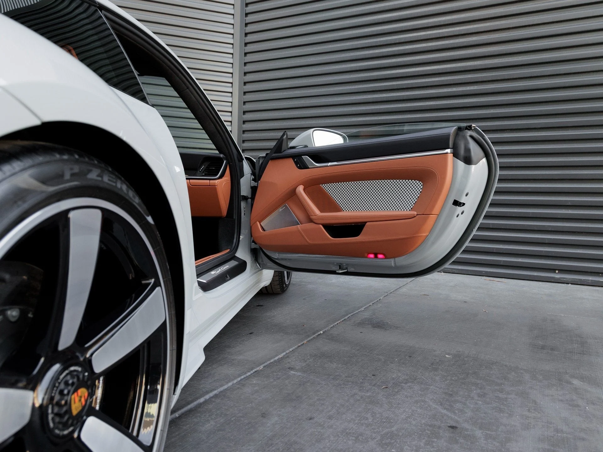 mph037_2097243649_38_17f3fd5f73