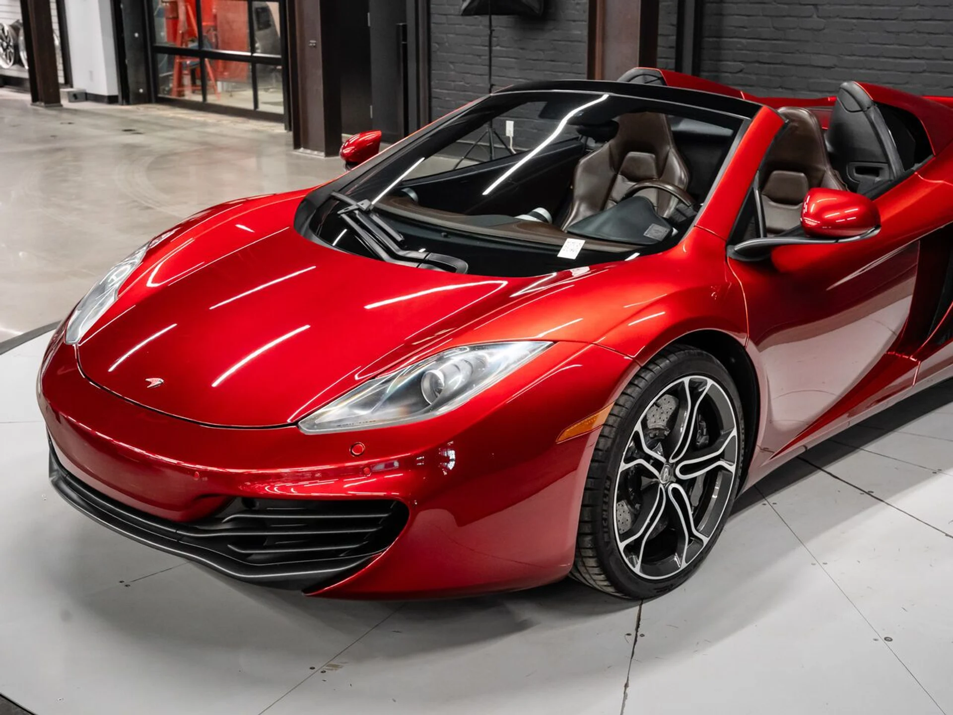 mph037_2120582915_mclaren_mp4_12c_2014_d601753c8b