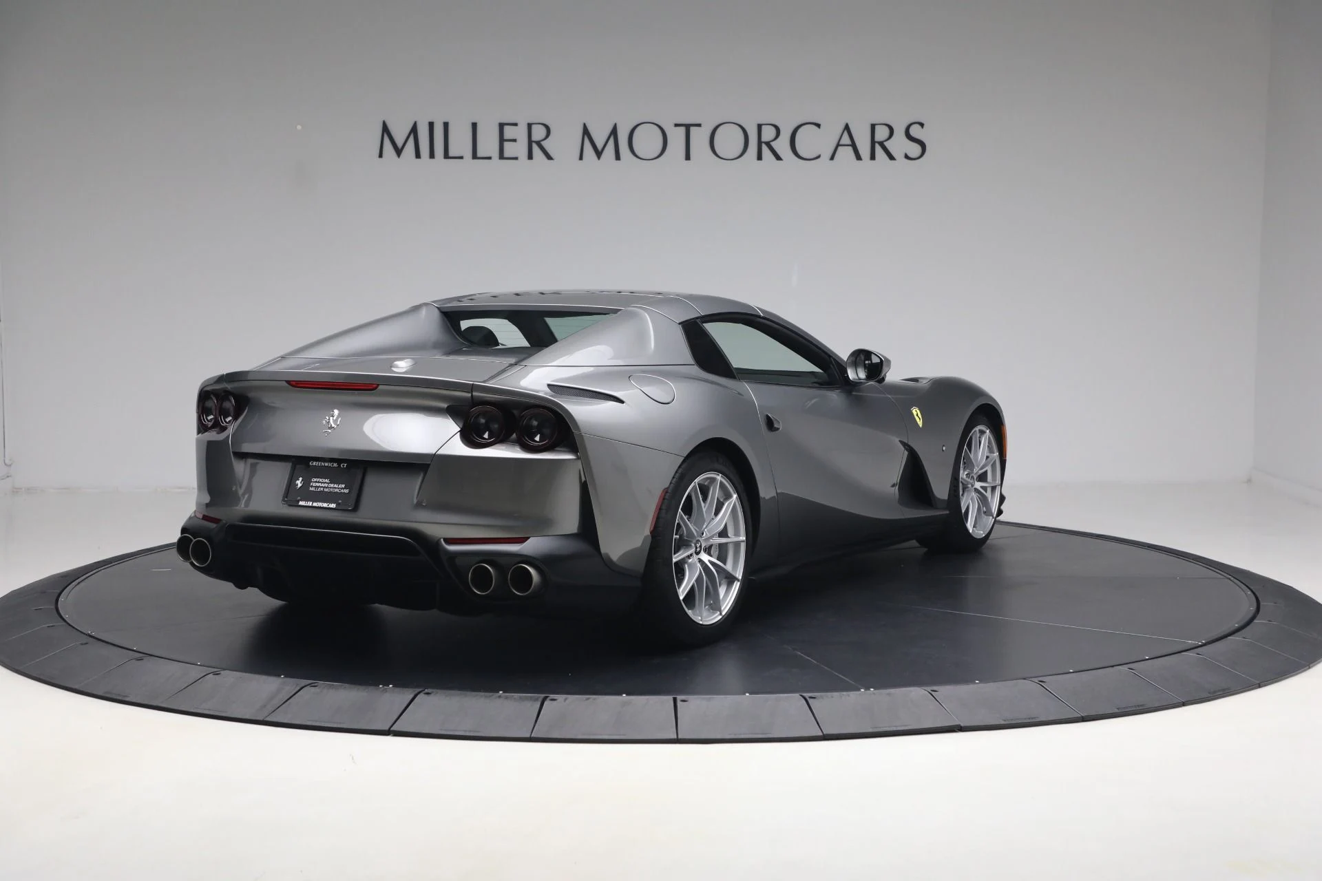 mph037_2120872077_Used_2021_Ferrari_812_GTS_1781727053_ad006a8fc2