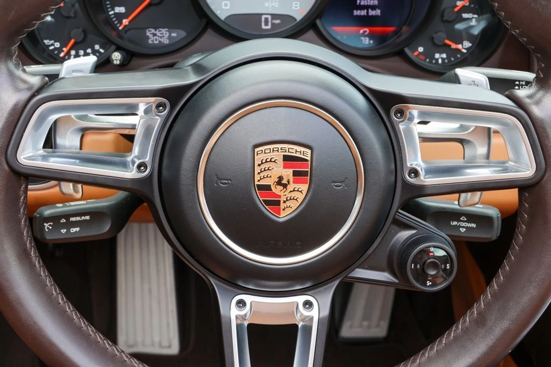 mph037_2124191575_38_5b166cd4b1