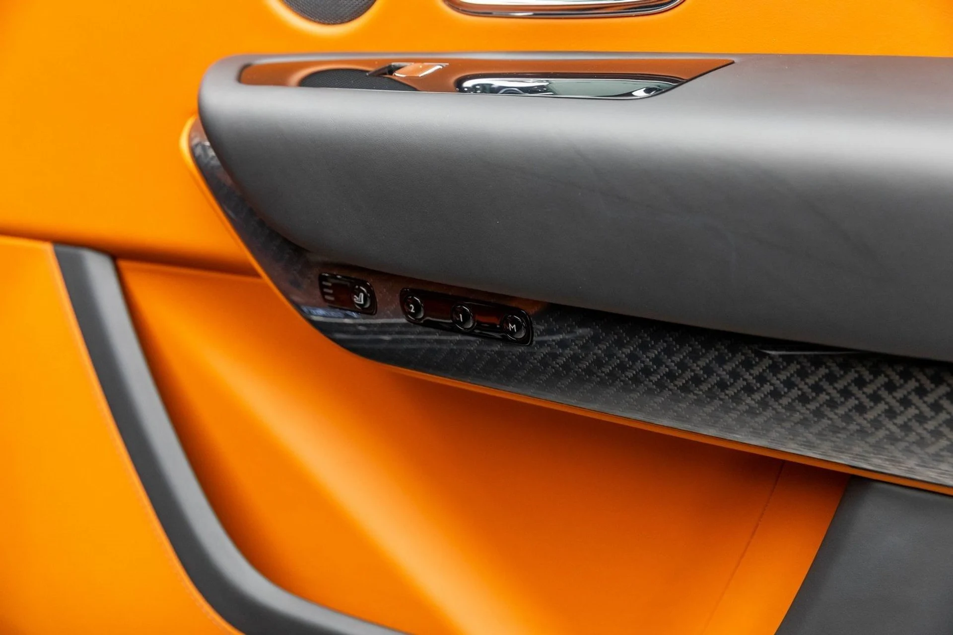 mph037_2128677262_38_8b95d5cf43