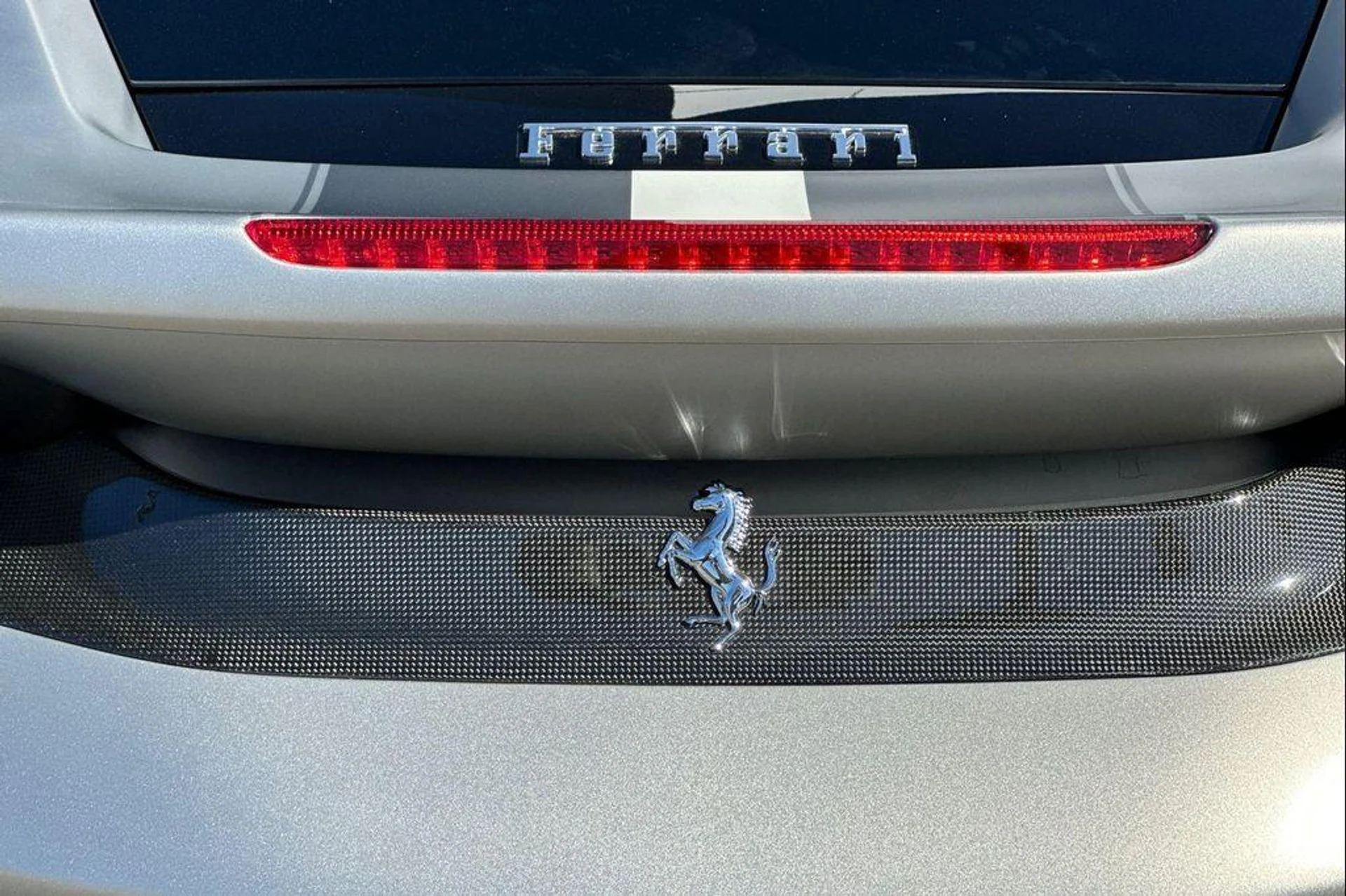 mph037_2134315917_on8p_R_Ajzm_K_Xhr9_c_UNU_x_VP_Upc_8ae66f6a19