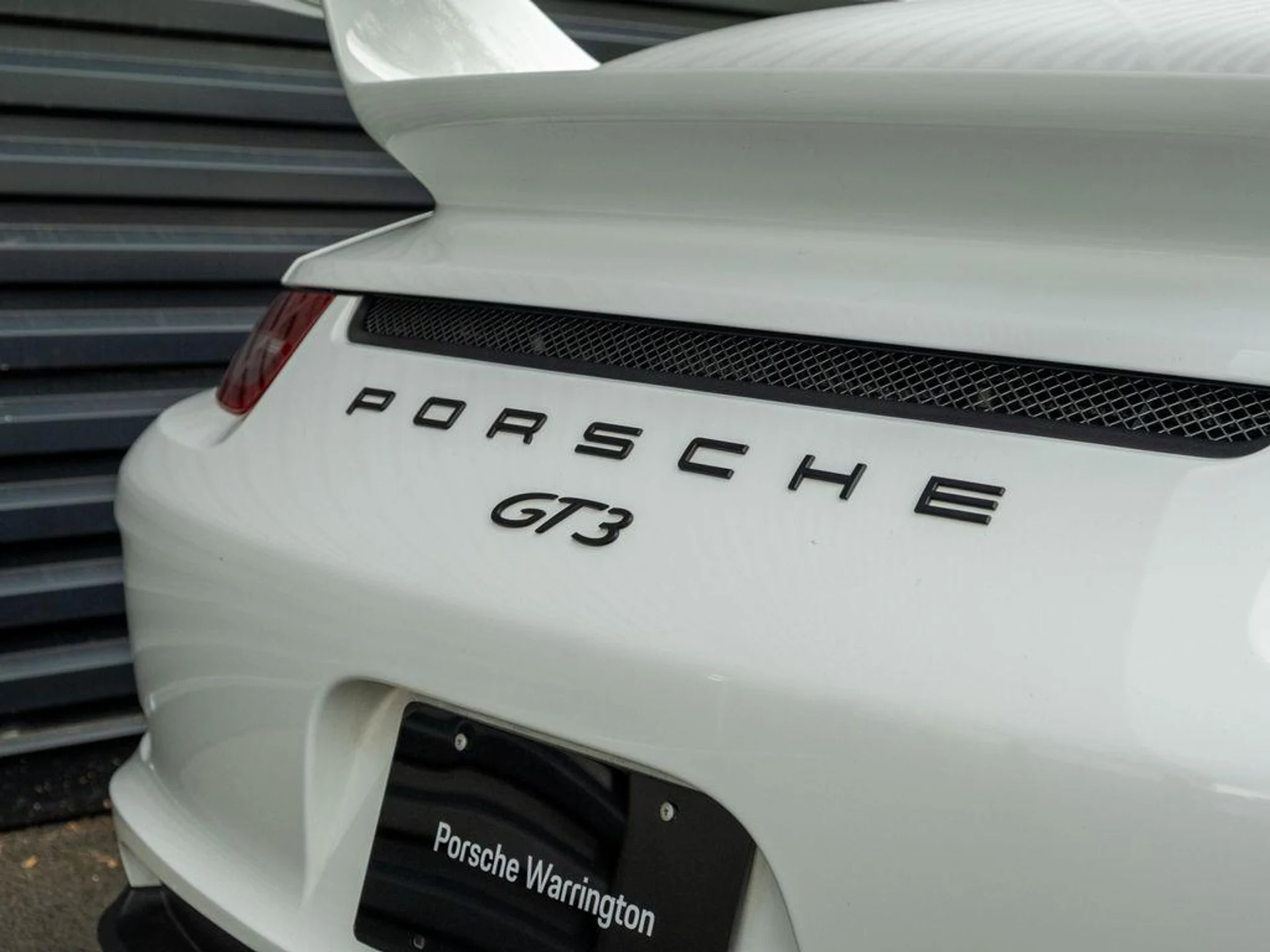 mph037_2137903020_ZD_59d_O_Ynl_Zug_Qkw1_GJA_1d8_J_Fpd_U_5ab37a168f