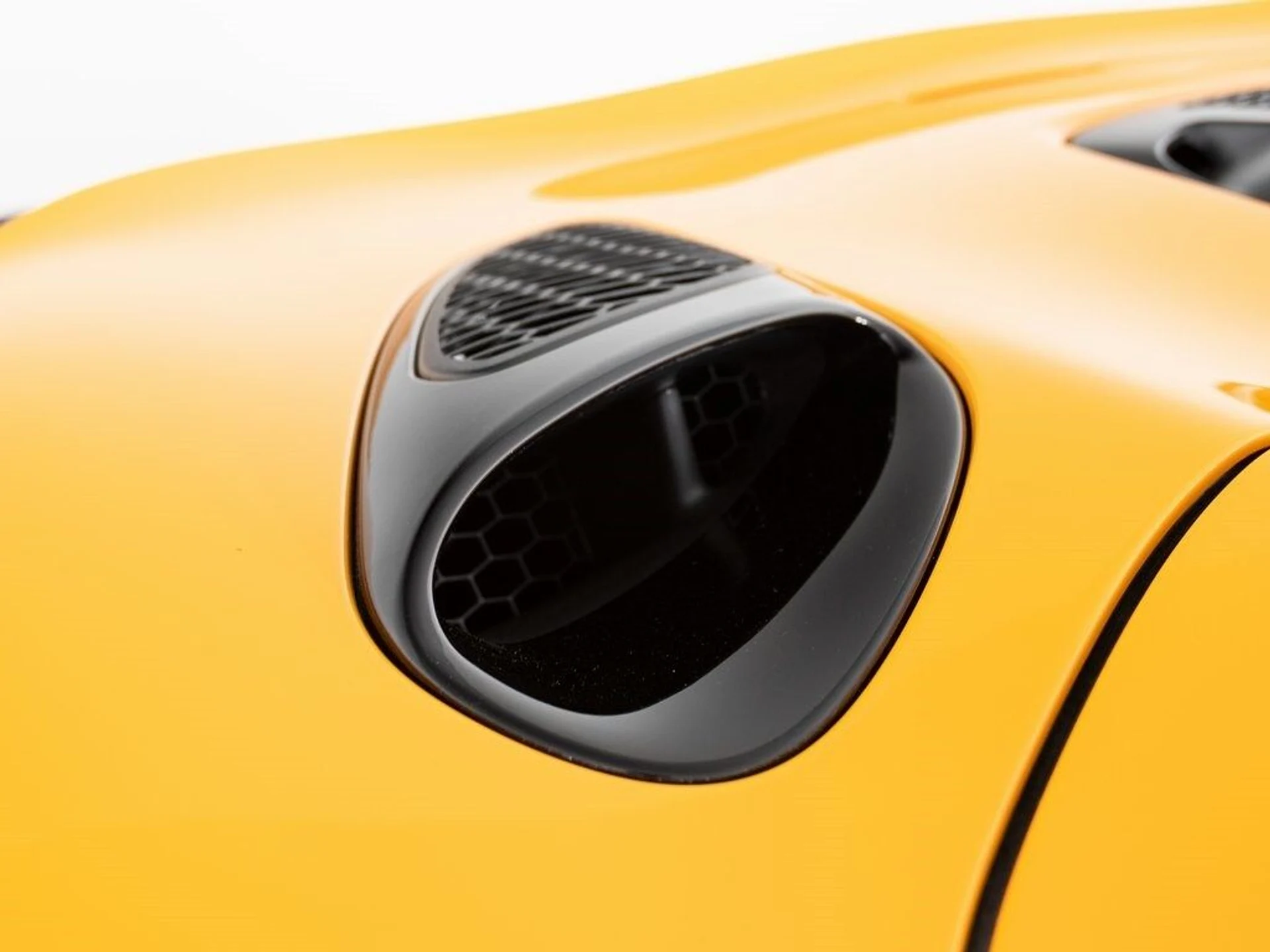 mph037_2142722162_d83591e69d4f93008c7c64921930b688x_566854d897