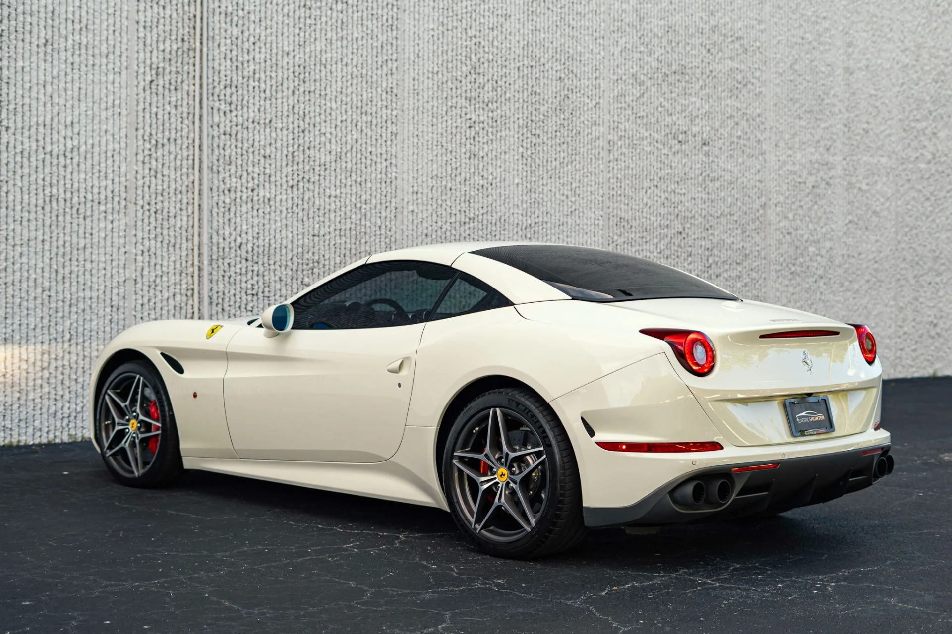 mph037_2148339761_Used_2017_Ferrari_California_T_251_K_MSRP_Special_Handling_Pack_Daytona_Seats_Powertrain_Warranty_1779481555_4cd69d0e65
