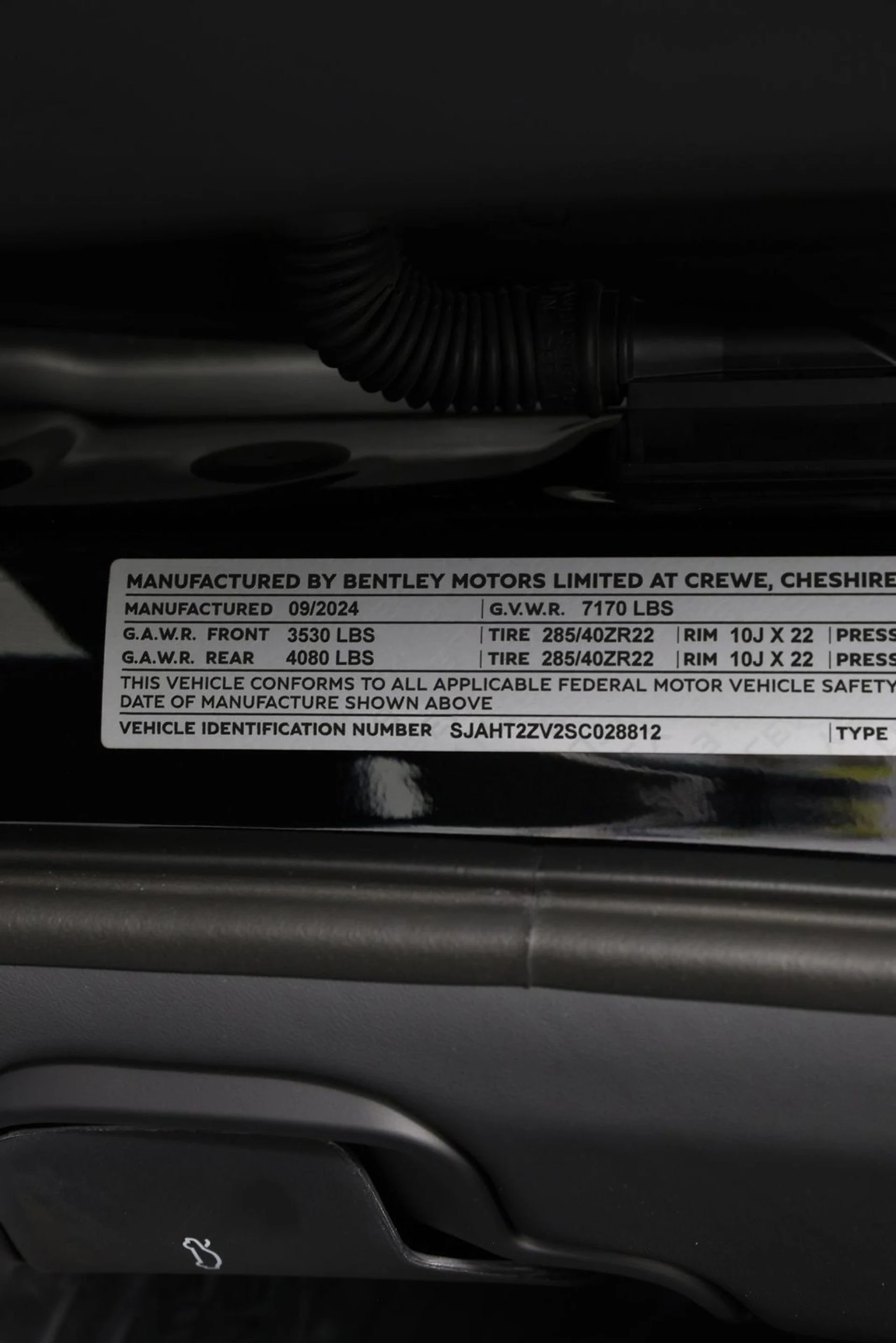 mph037_2151518070_1345e23fc243581891e80d9fc0b64736_272e3dac59