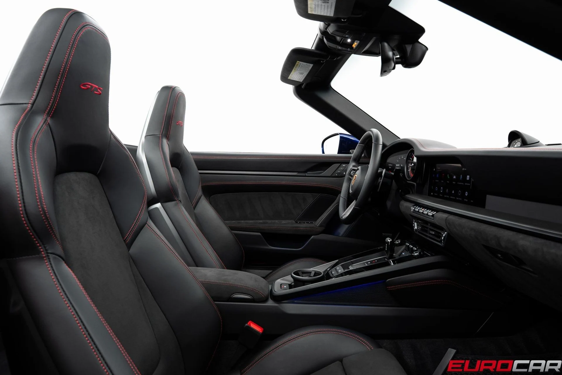 mph037_2153944646_image_38_88a3eac3a9