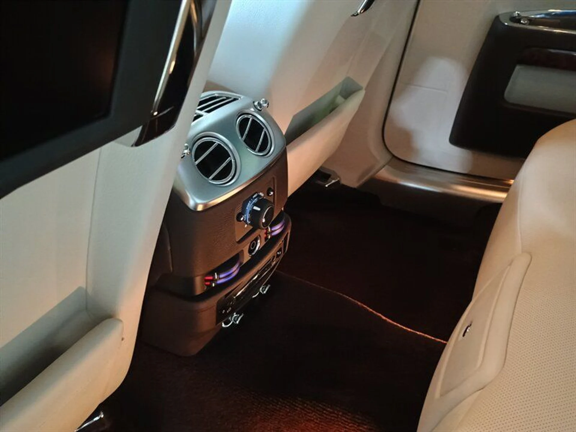 mph037_2157329544_daad2856b7_800_b4005989e5