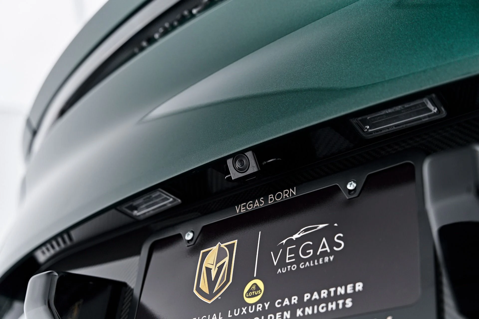 mph037_2168633109_Used_2023_Aston_Martin_DBS_Ultimate_1787789418_b53c57281c