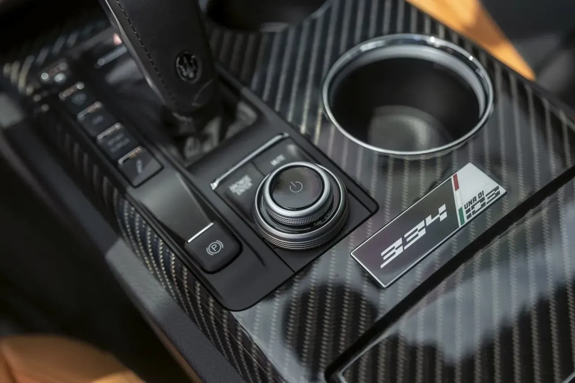 mph037_2171115573_67ed1d522f1a4052a4a0fe6fa134f3d3_1b70782a10