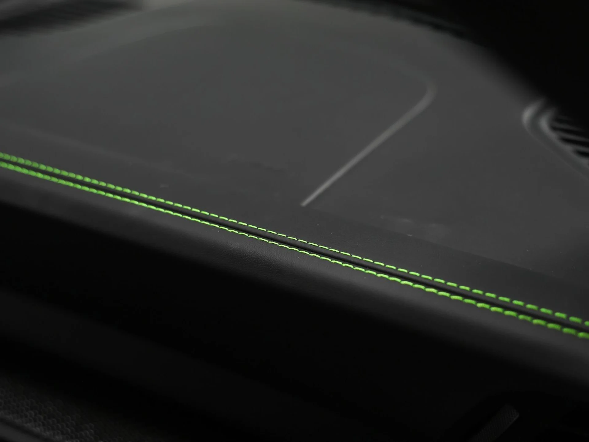 mph037_218681795_38_388f77edec