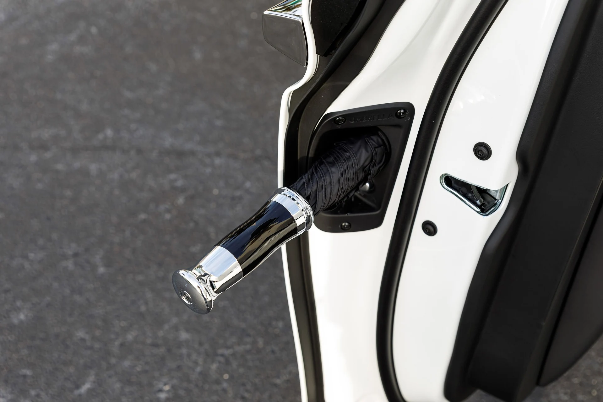 mph037_2188027800_96154407cd7ec84f5455f38b6e6f6a89x_192732f684