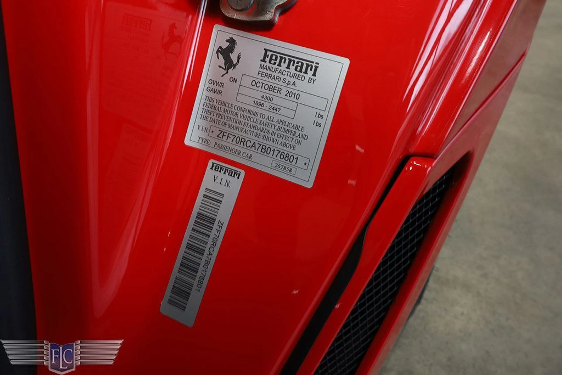 mph037_2189944494_used_2011_ferrari_599_gto_2drcoupegto_9689_22921279_38_1024_0435783f18