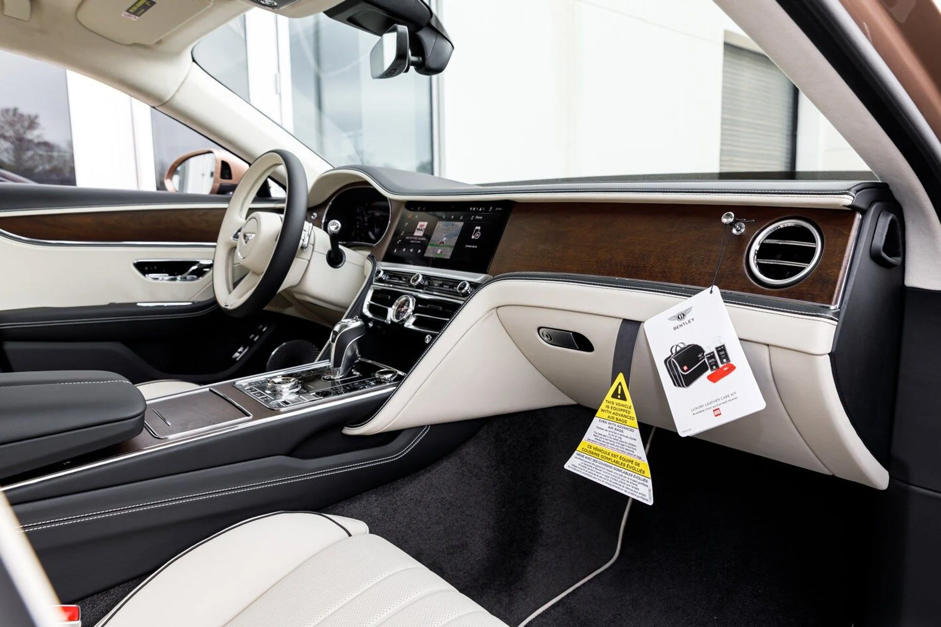 mph037_2207982154_ffff63c7d02c5e253dde2280da606bbdx_173b280941