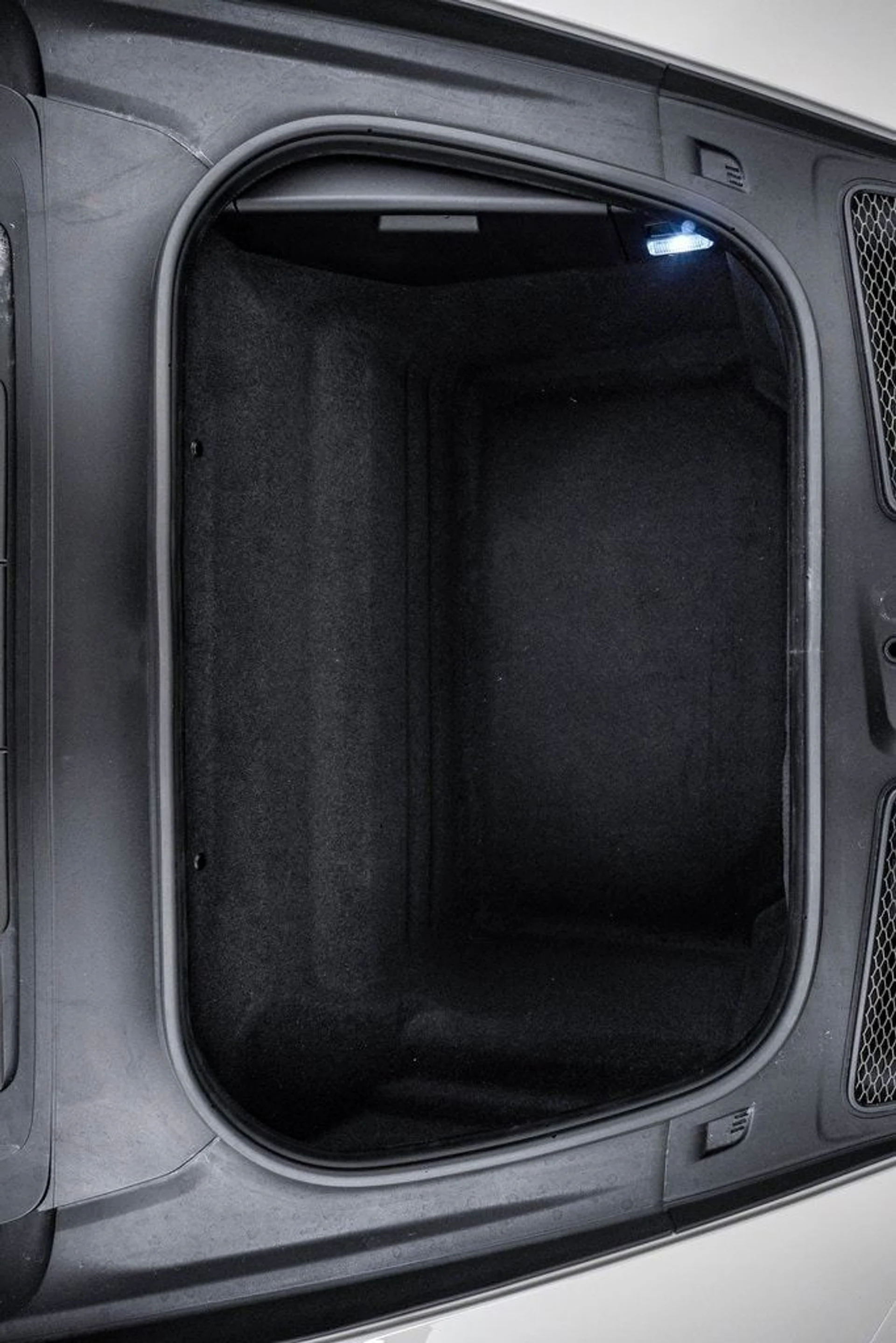 mph037_2228103000_cfb95394a634bd8ab1e361360b88c977x_3ca637407c