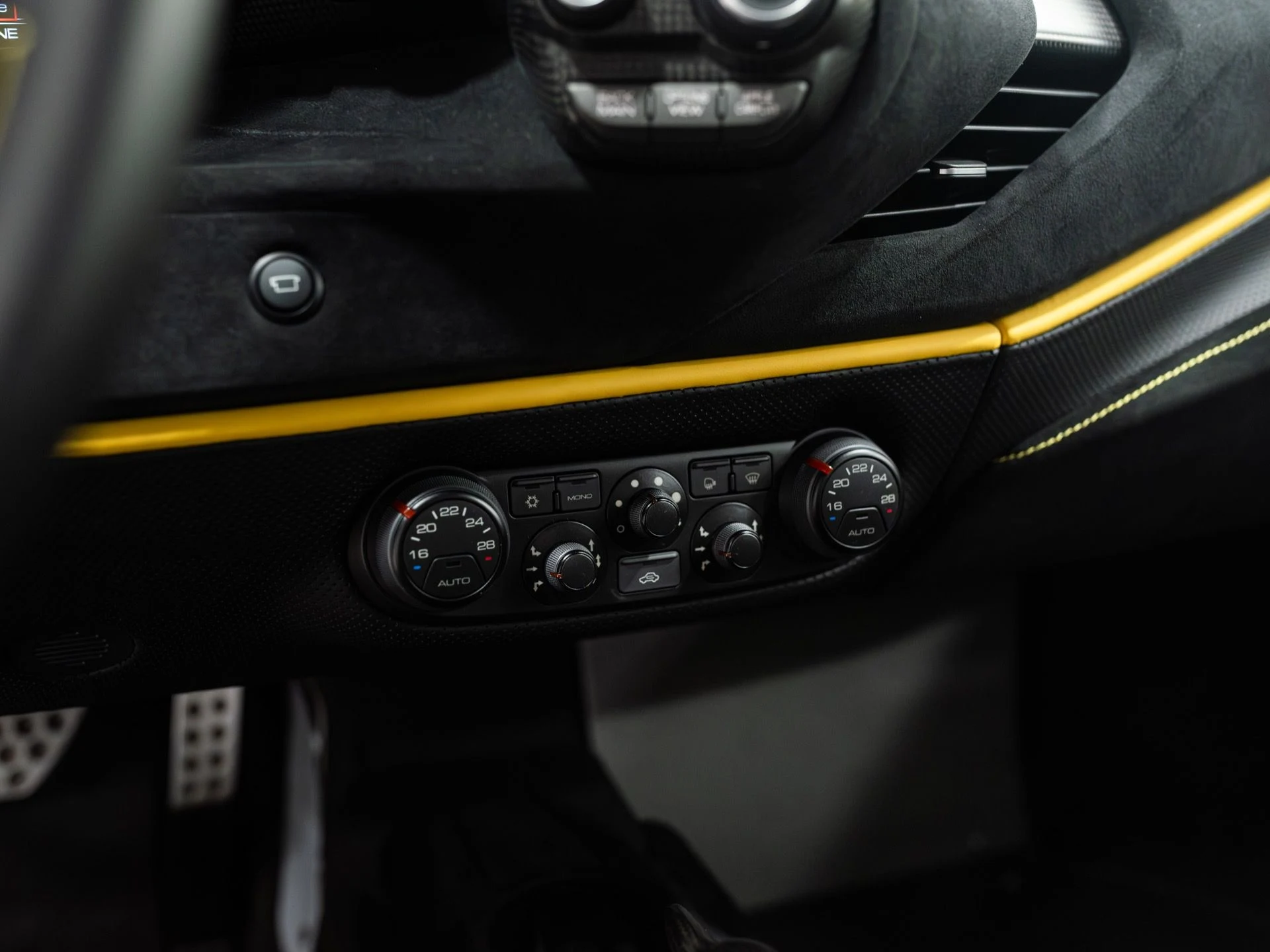 mph037_2229666943_13284_p38_l_75e476d3a1