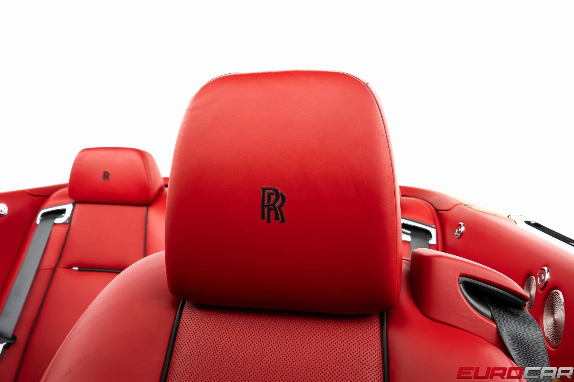 mph037_225564670_image_38_bbf96d9b65