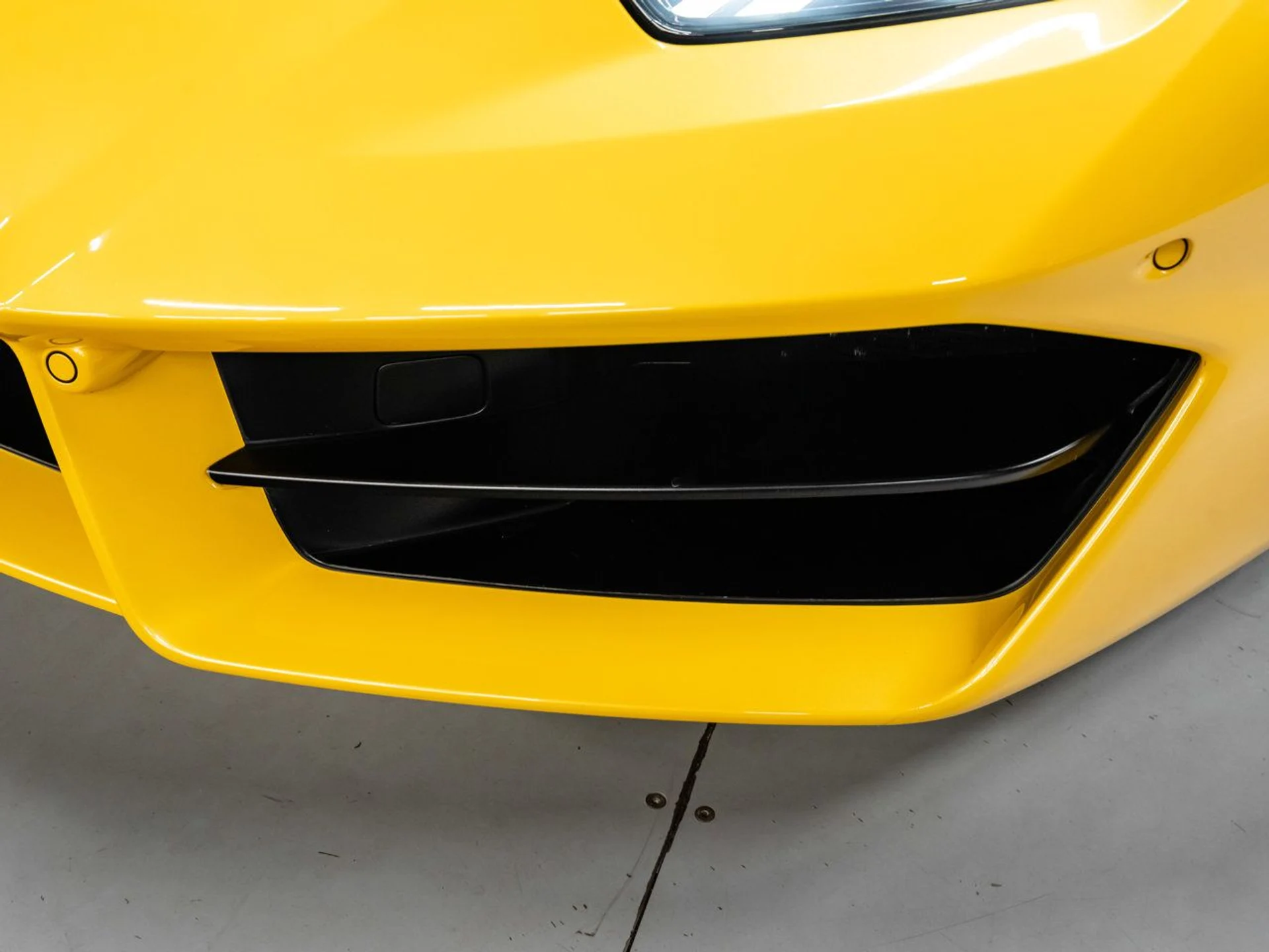 mph037_2276316698_lamborghini_huracan_2017_46b396ed8b