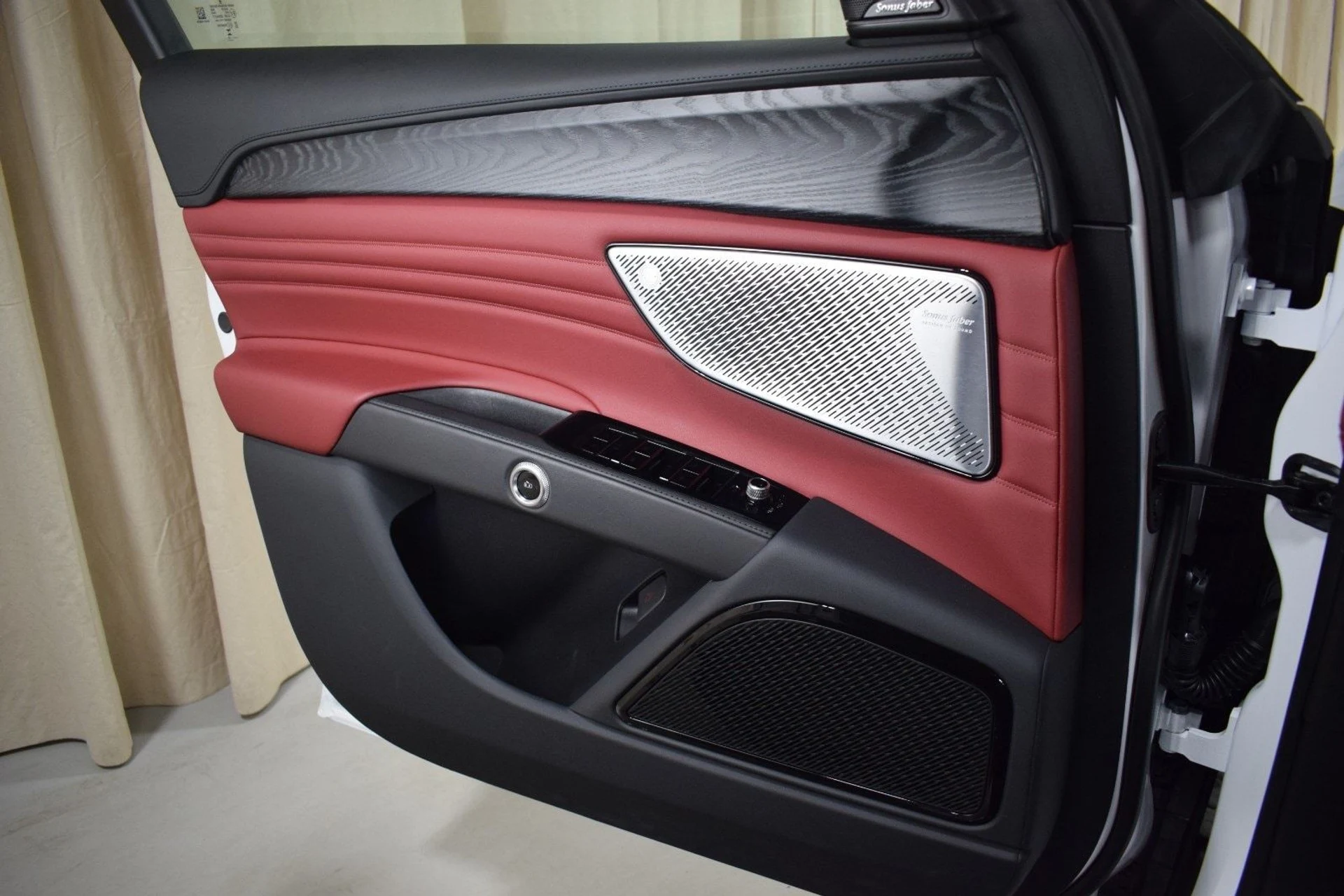 mph037_2303536696_3753fd6f792152da2c05c9ace282cb76x_ce842b1d3d