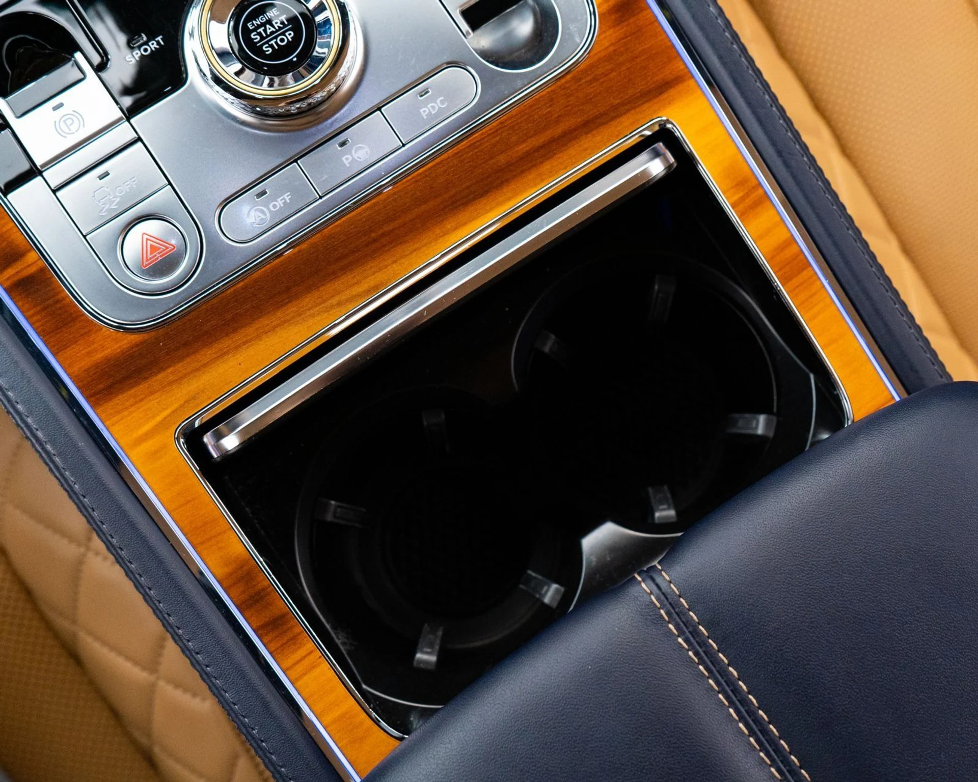 mph037_2305226258_51f7881b819193425d4d3c6b35693334_590a7b864b