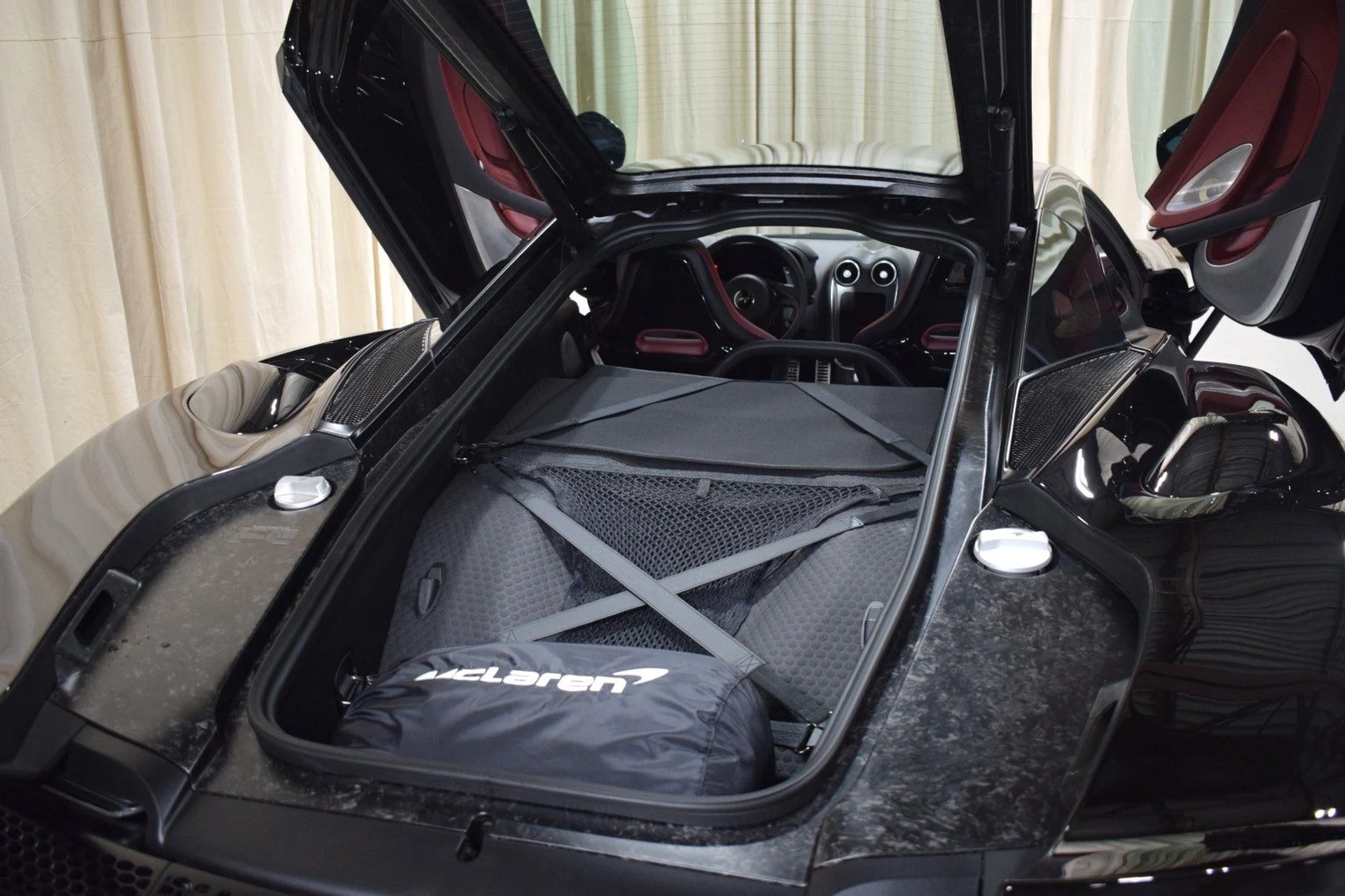 mph037_231776041_ec3de0cacf805e3041c8df2eb9386064x_89edd0b363