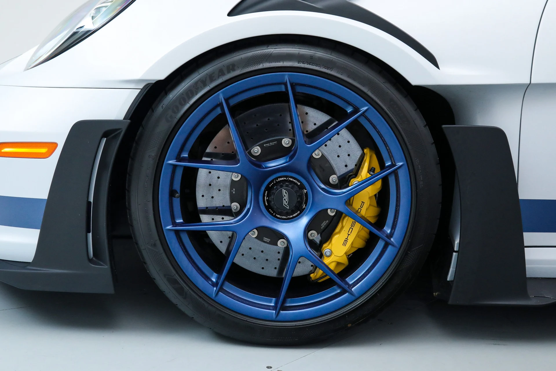 mph037_2321884182_e484a419bdcc90fea3c729776055ac64_10df63e280